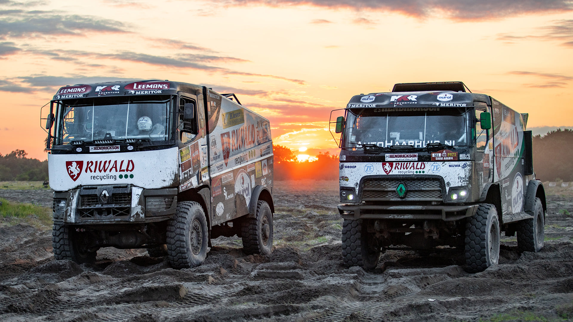 Severočeské renulty od MKR Technology pro tým Riwald Dakar v Polsku.